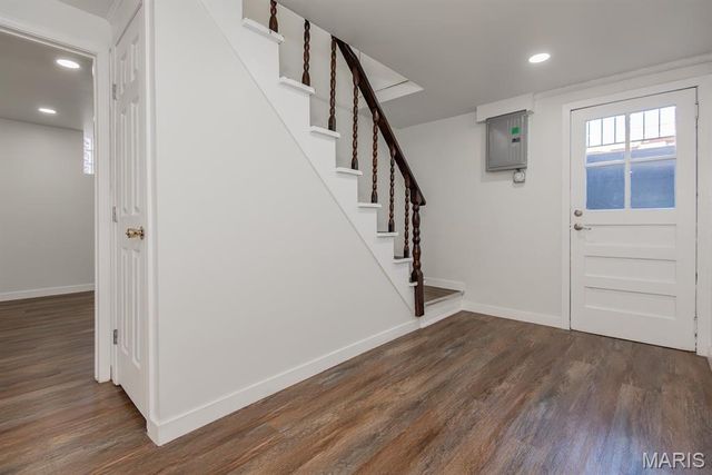 6409 Myrlette Court, St Louis, MO 63116