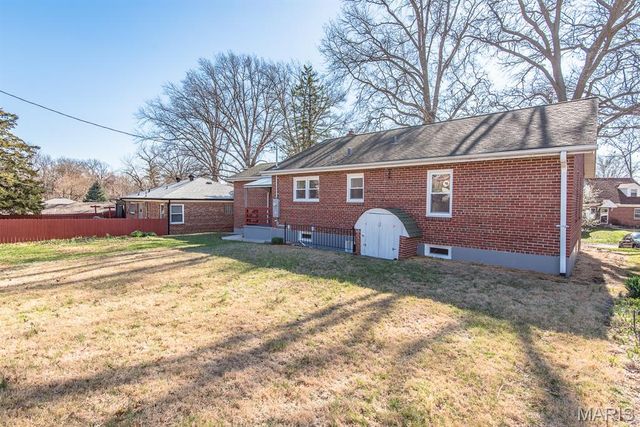 6409 Myrlette Court, St Louis, MO 63116