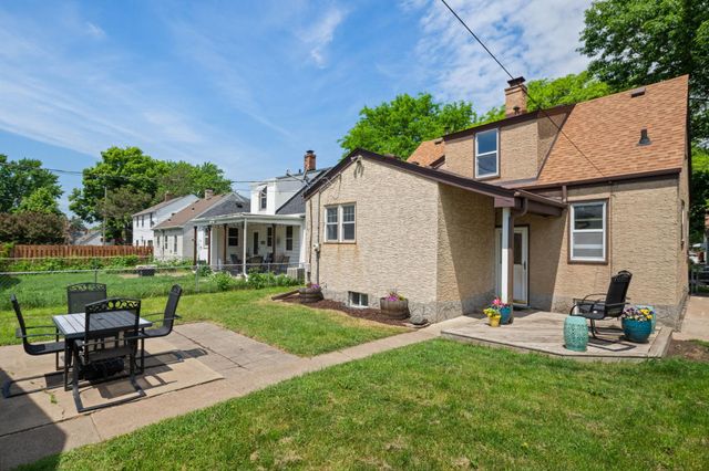 1734 Arlington Avenue E, Saint Paul, MN 55106
