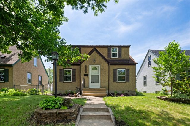1734 Arlington Avenue E, Saint Paul, MN 55106