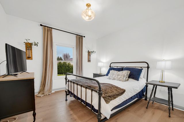 9695 Jonathan Court, St. John, IN 46373