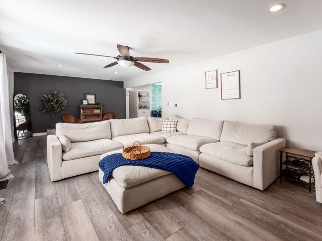 7801 Harlem Road, Westerville, OH 43081