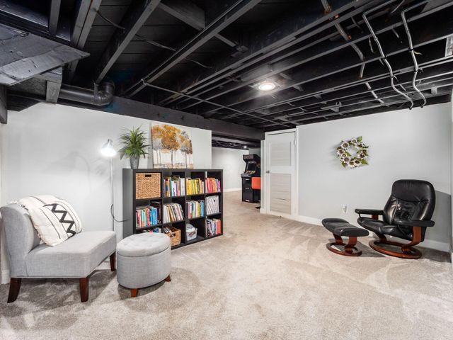 7801 Harlem Road, Westerville, OH 43081