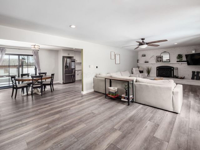 7801 Harlem Road, Westerville, OH 43081