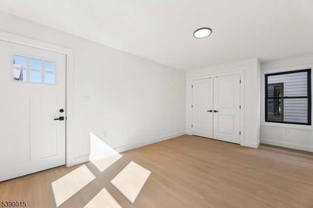 29 Robert St, Paterson City, NJ 07503