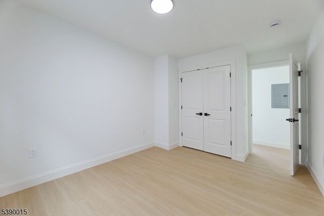 29 Robert St, Paterson City, NJ 07503