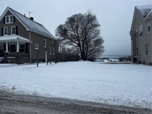 2672 E 115th Street, Cleveland, OH 44104