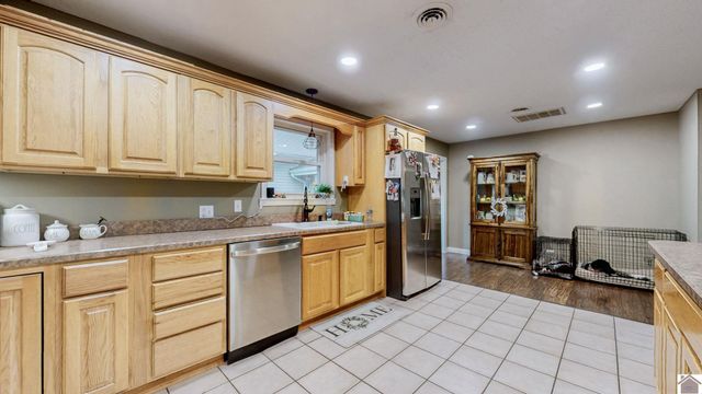 1760 Ridge Road, Gilbertsville, KY 42044