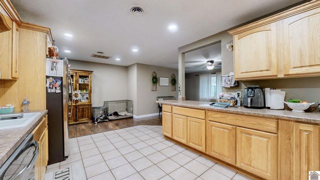 1760 Ridge Road, Gilbertsville, KY 42044