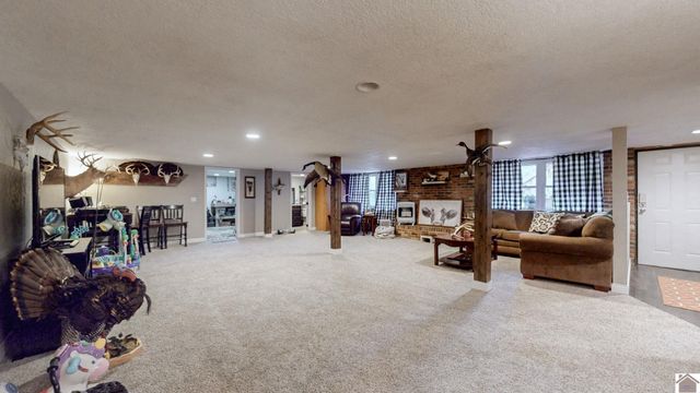 1760 Ridge Road, Gilbertsville, KY 42044