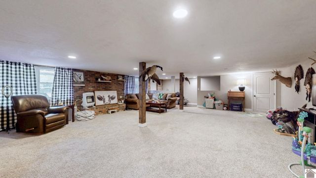 1760 Ridge Road, Gilbertsville, KY 42044