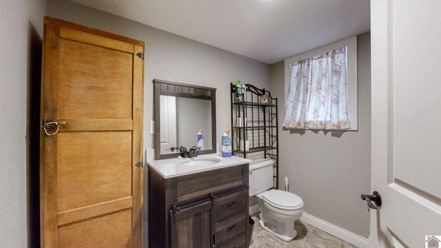 1760 Ridge Road, Gilbertsville, KY 42044