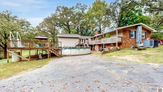1760 Ridge Road, Gilbertsville, KY 42044