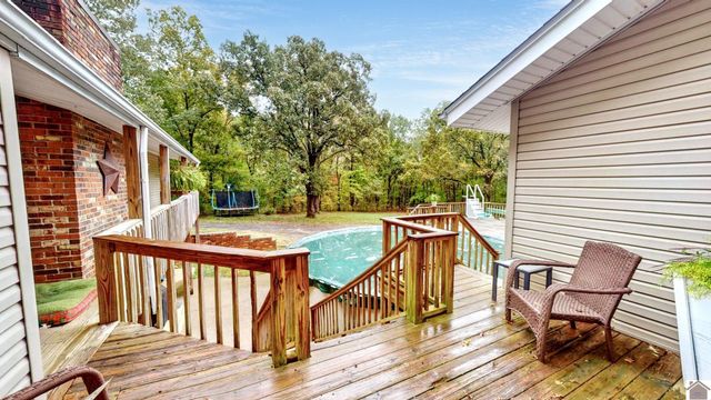 1760 Ridge Road, Gilbertsville, KY 42044