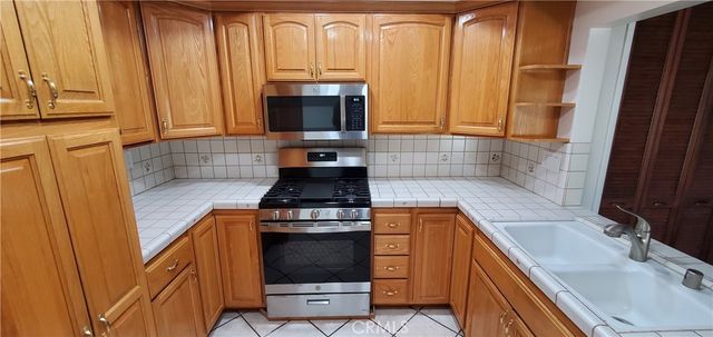 15038 Hiawatha Street, San Fernando, CA 91345