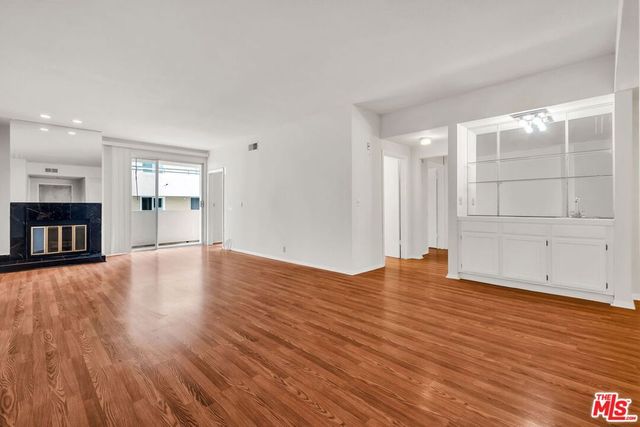 1164 Wellesley Avenue 204, Los Angeles, CA 90049