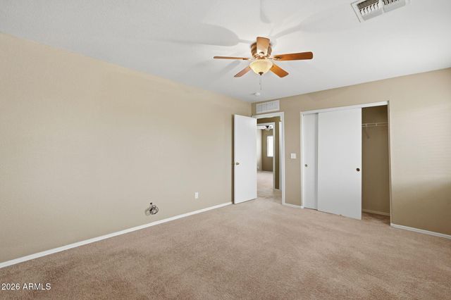 1704 E RENEGADE Trail, San Tan Valley, AZ 85143