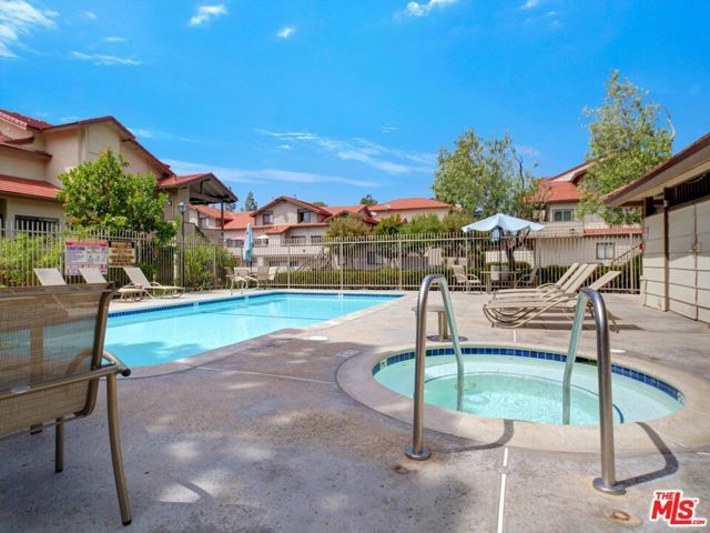 110 Maegan Place 2, Thousand Oaks, CA 91362