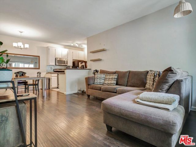 110 Maegan Place 2, Thousand Oaks, CA 91362