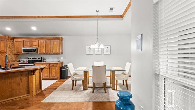 11201 Arbor Lake Drive, Oklahoma City, OK 73170