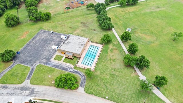 11201 Arbor Lake Drive, Oklahoma City, OK 73170