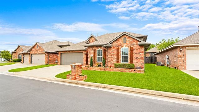 11201 Arbor Lake Drive, Oklahoma City, OK 73170