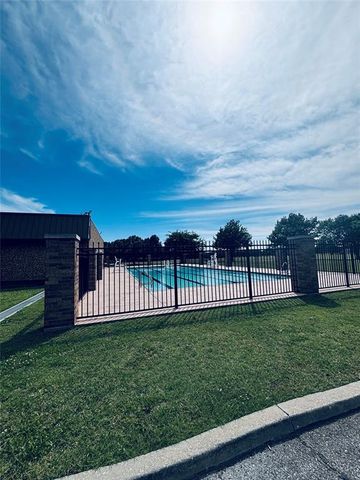 11201 Arbor Lake Drive, Oklahoma City, OK 73170