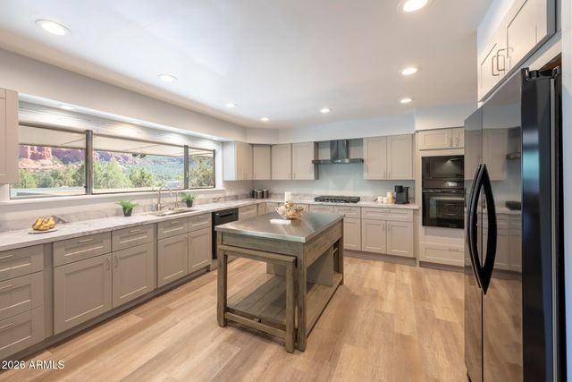 141 S BOWSTRING Drive, Sedona, AZ 86336