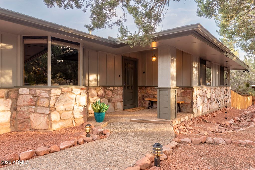 141 S BOWSTRING Drive, Sedona, AZ 86336