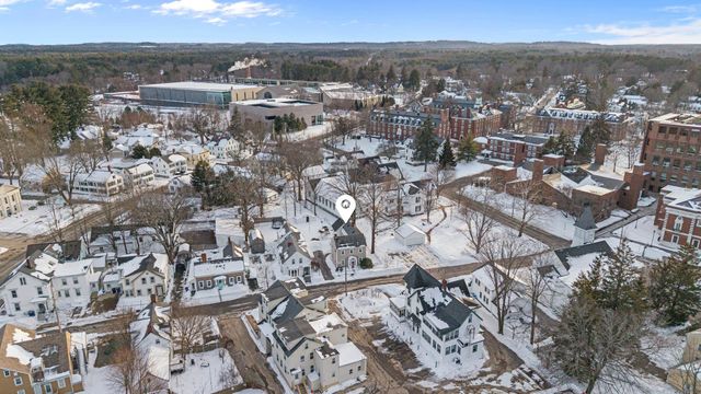 10 Maple Street, Exeter, NH 03833