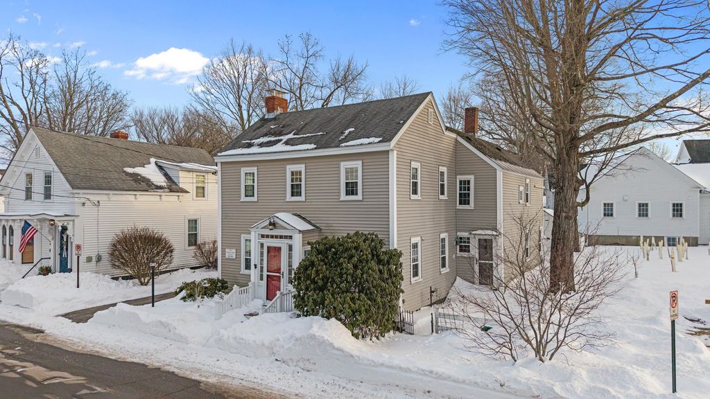 10 Maple Street, Exeter, NH 03833