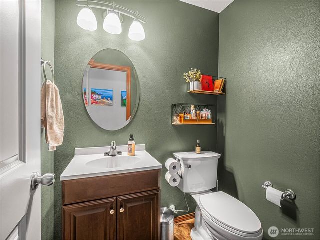 1011 94th Drive NE, Lake Stevens, WA 98258
