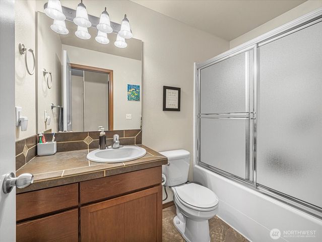 1011 94th Drive NE, Lake Stevens, WA 98258