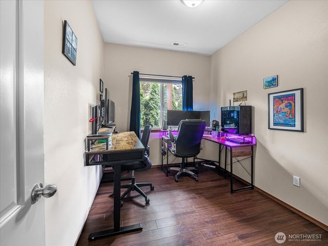 1011 94th Drive NE, Lake Stevens, WA 98258