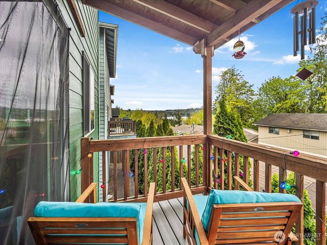 1011 94th Drive NE, Lake Stevens, WA 98258