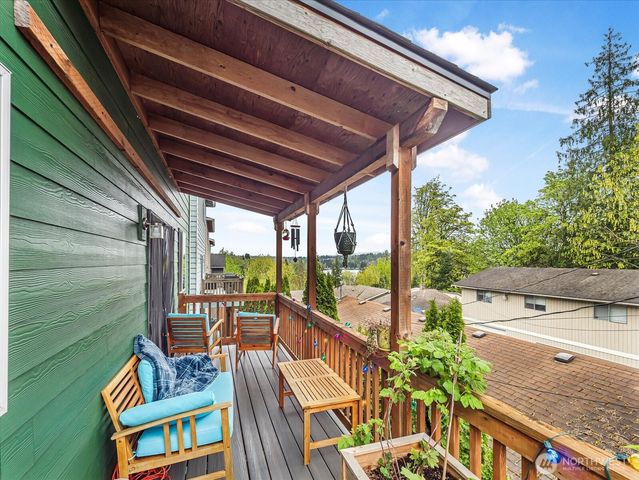 1011 94th Drive NE, Lake Stevens, WA 98258