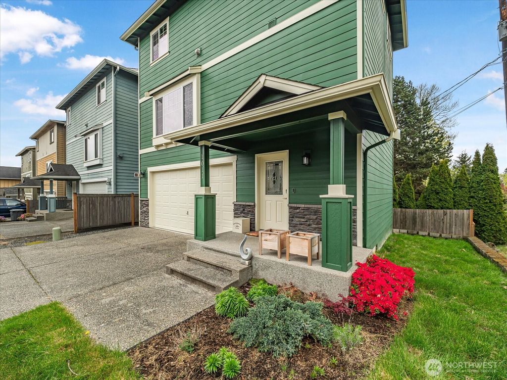 1011 94th Drive NE, Lake Stevens, WA 98258