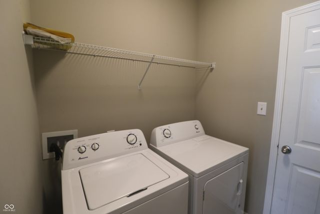 5786 Waterstone Way, Whitestown, IN 46075