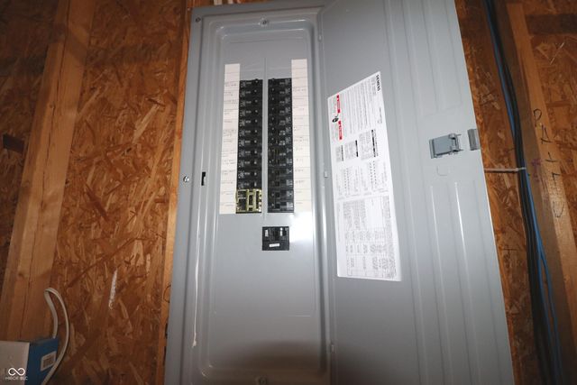 5786 Waterstone Way, Whitestown, IN 46075