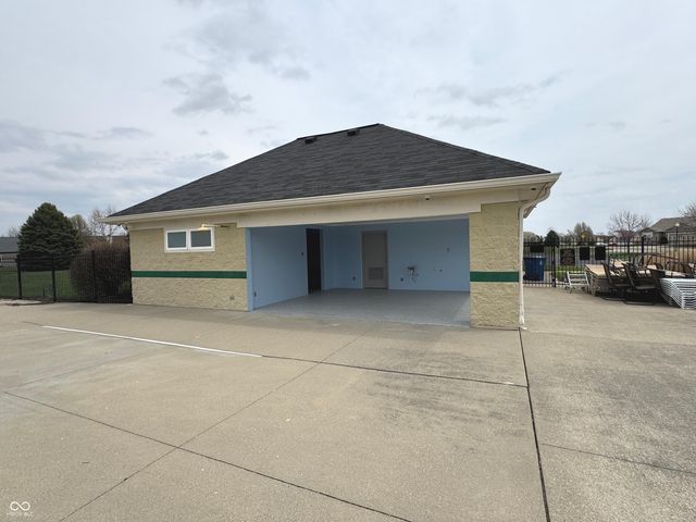 5786 Waterstone Way, Whitestown, IN 46075