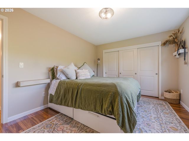 339 TELFORD Rd, Oregon City, OR 97045