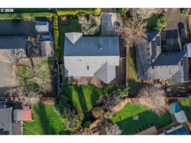 339 TELFORD Rd, Oregon City, OR 97045