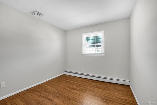 1678 Park Avenue, Merrick, NY 11566