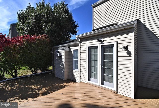 101 GLASGOW CIR, Lansdale, PA 19446