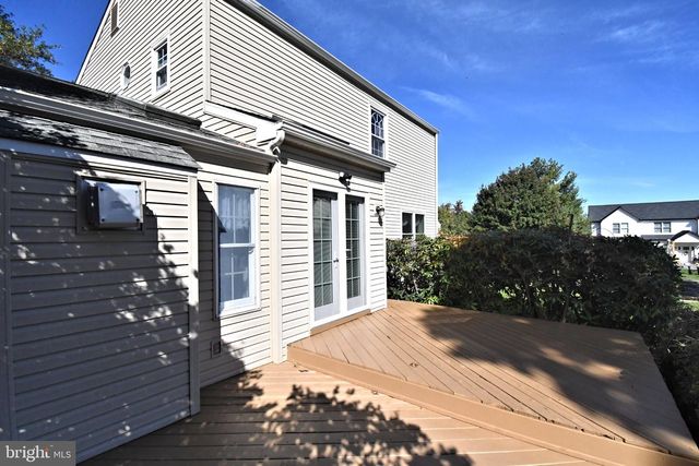 101 GLASGOW CIR, Lansdale, PA 19446