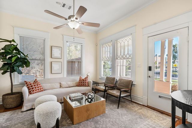 1847 Cortlandt Street, Houston, TX 77008