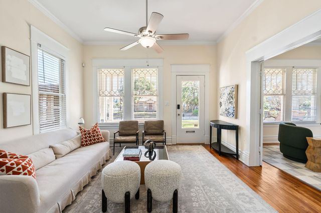 1847 Cortlandt Street, Houston, TX 77008