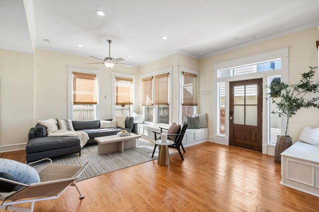 1847 Cortlandt Street, Houston, TX 77008