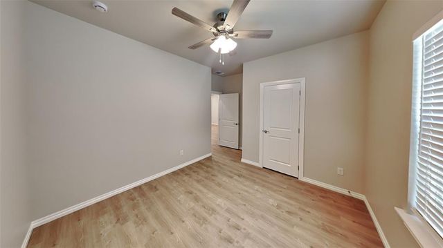 6916 Labelle Drive, Warr Acres, OK 73132