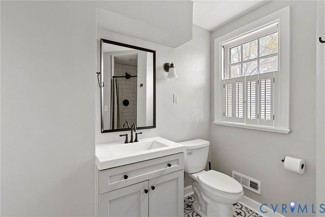 1315 Maywood Rd, Richmond, VA 23229